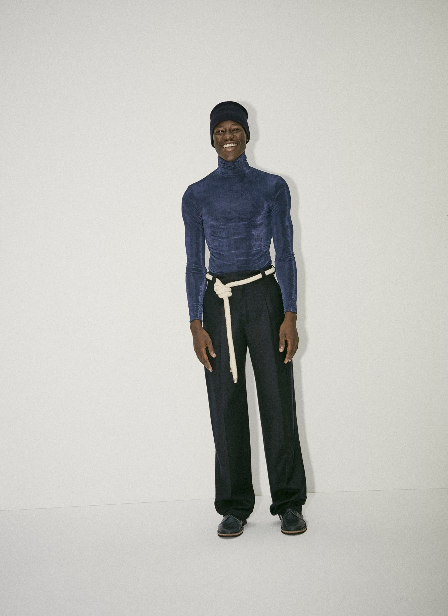 Carlota Barrera e-commerce imagery, art direction by ANCC. Image 4 of 13.