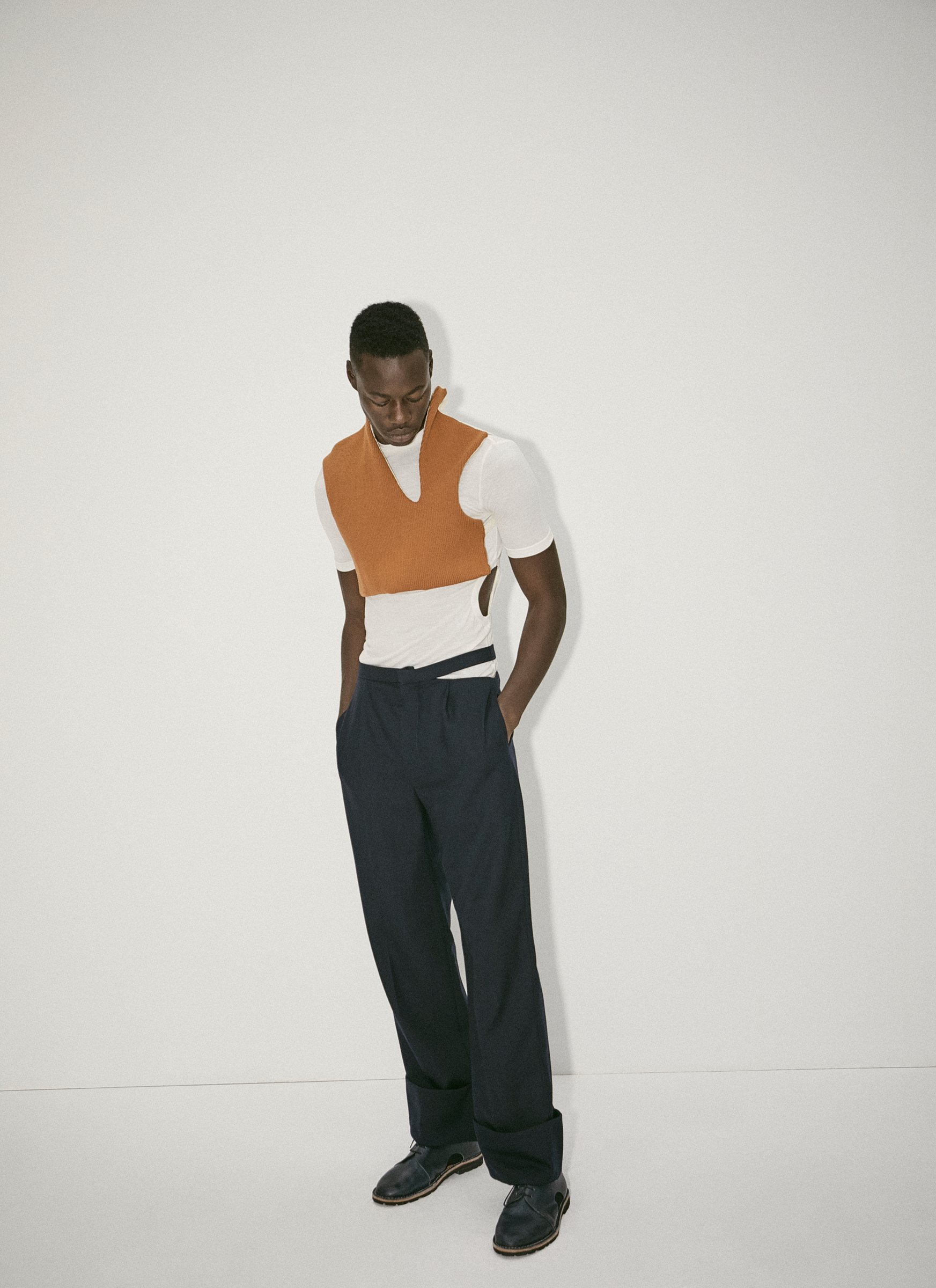 Carlota Barrera e-commerce imagery, art direction by ANCC. Image 9 of 13.