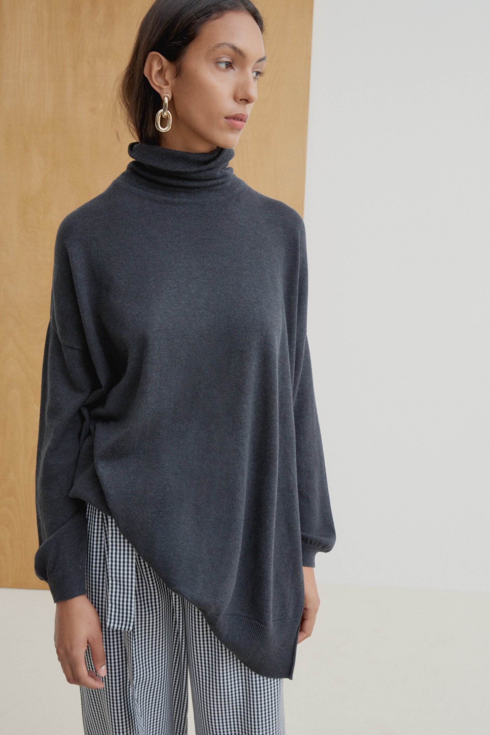 Kowtow e-commerce imagery, art direction by ANCC. Image 6 of 14.