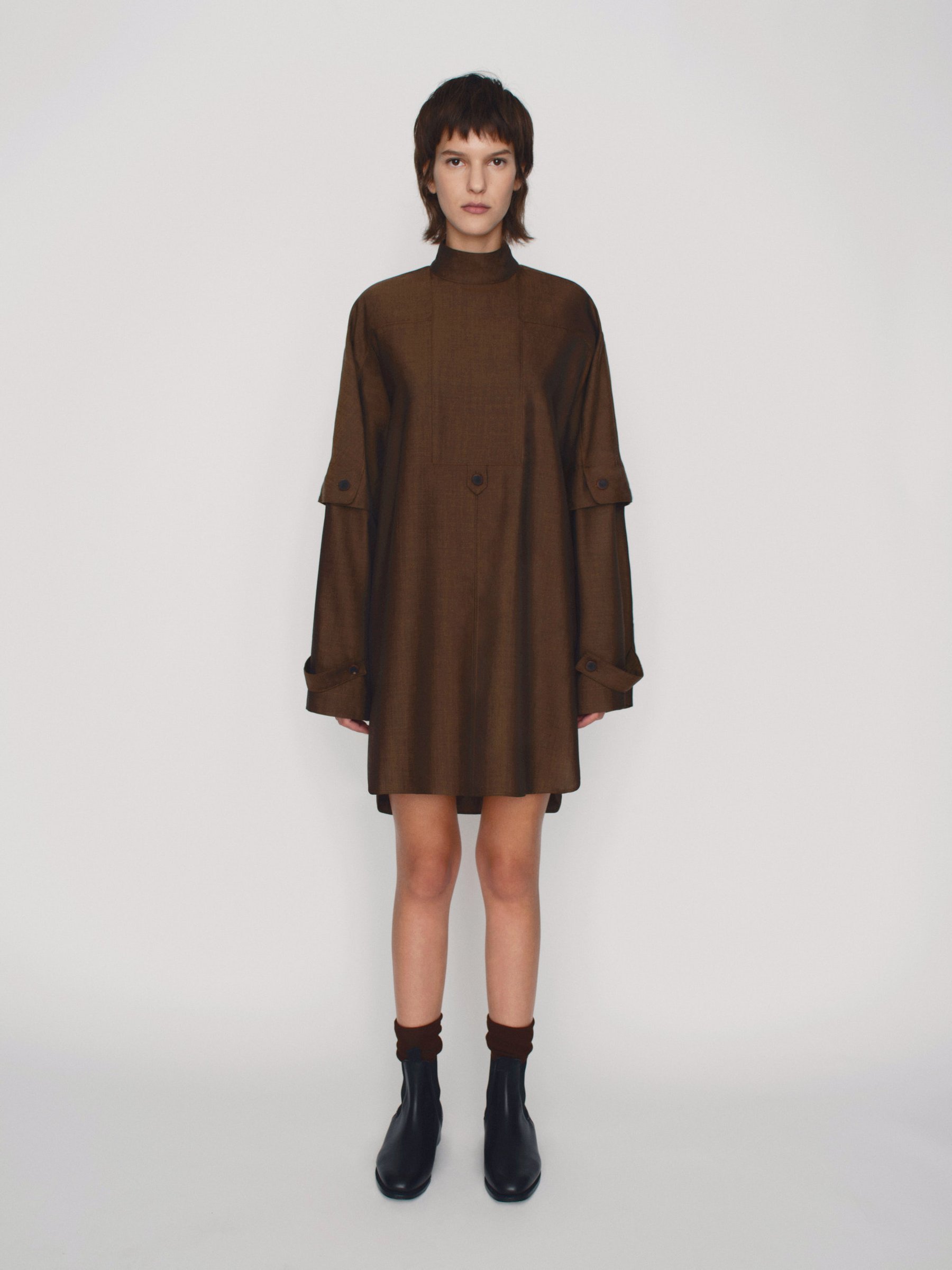 Sotos Nakis e-commerce imagery, art direction by ANCC. Image 9 of 14.