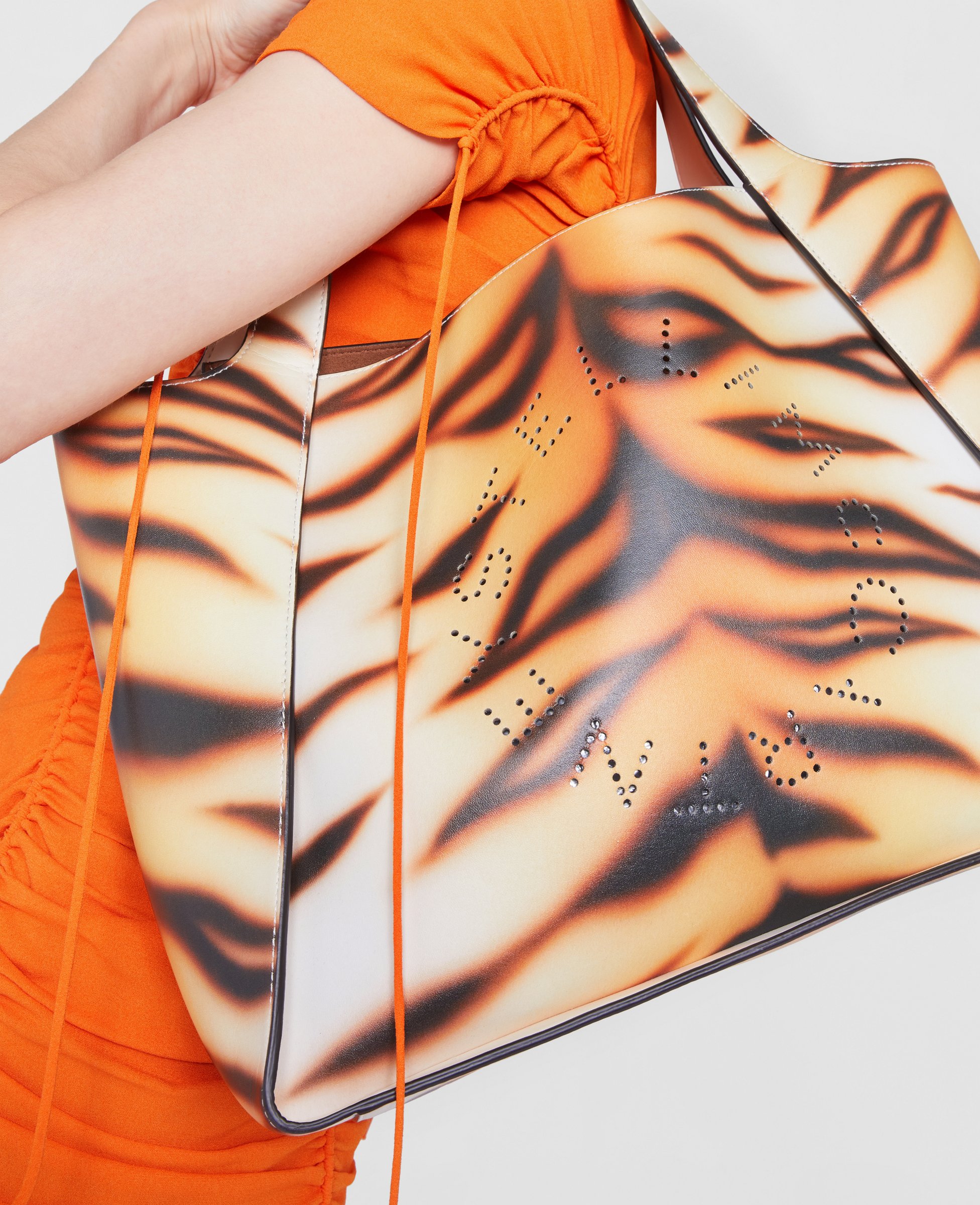 Stella McCartney e-commerce imagery, art direction by ANCC. Image 9 of 16.