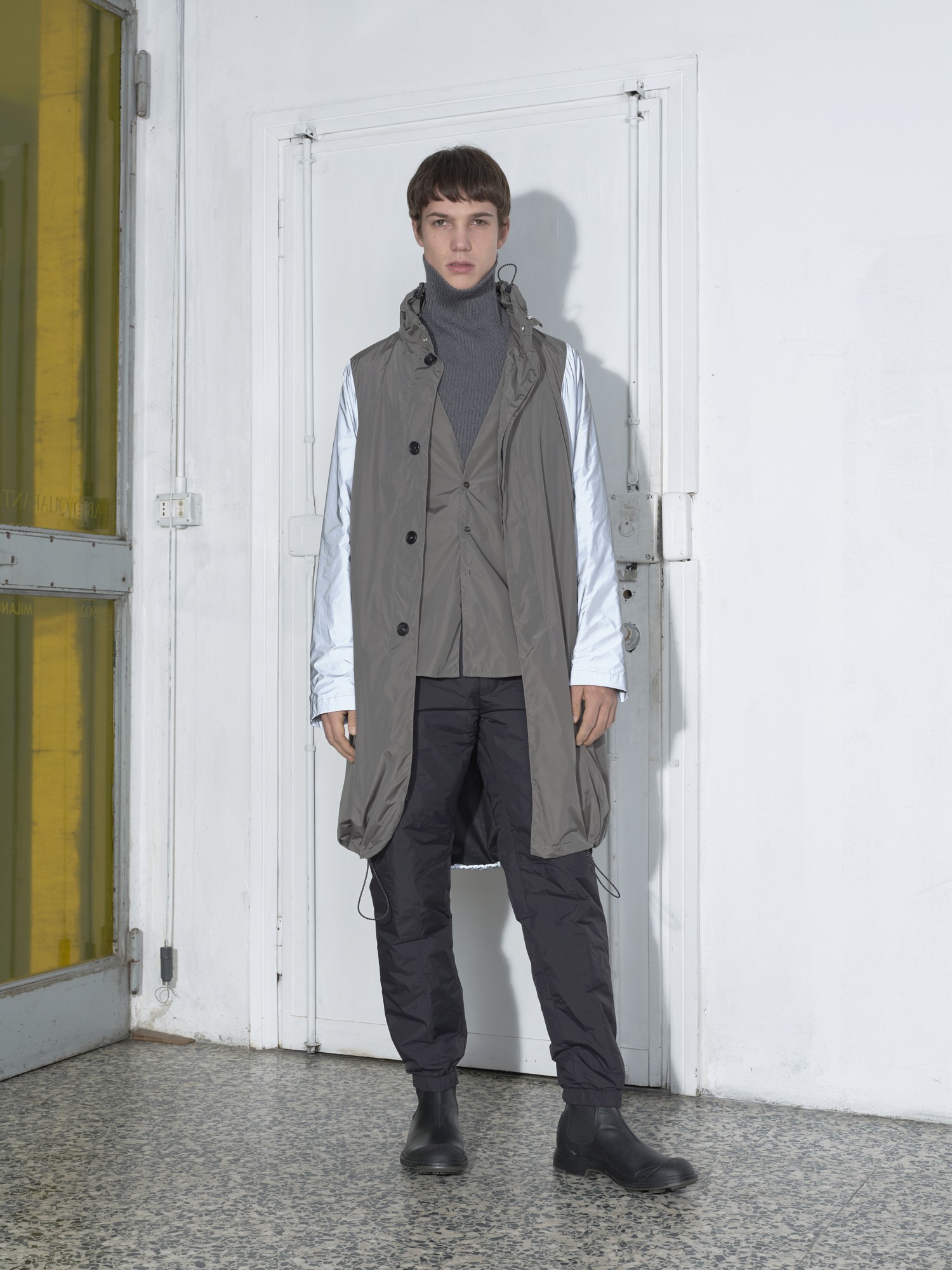 T/SEHNE FW20 lookbook, art direction and production by ANCC. Image 4 of 10.