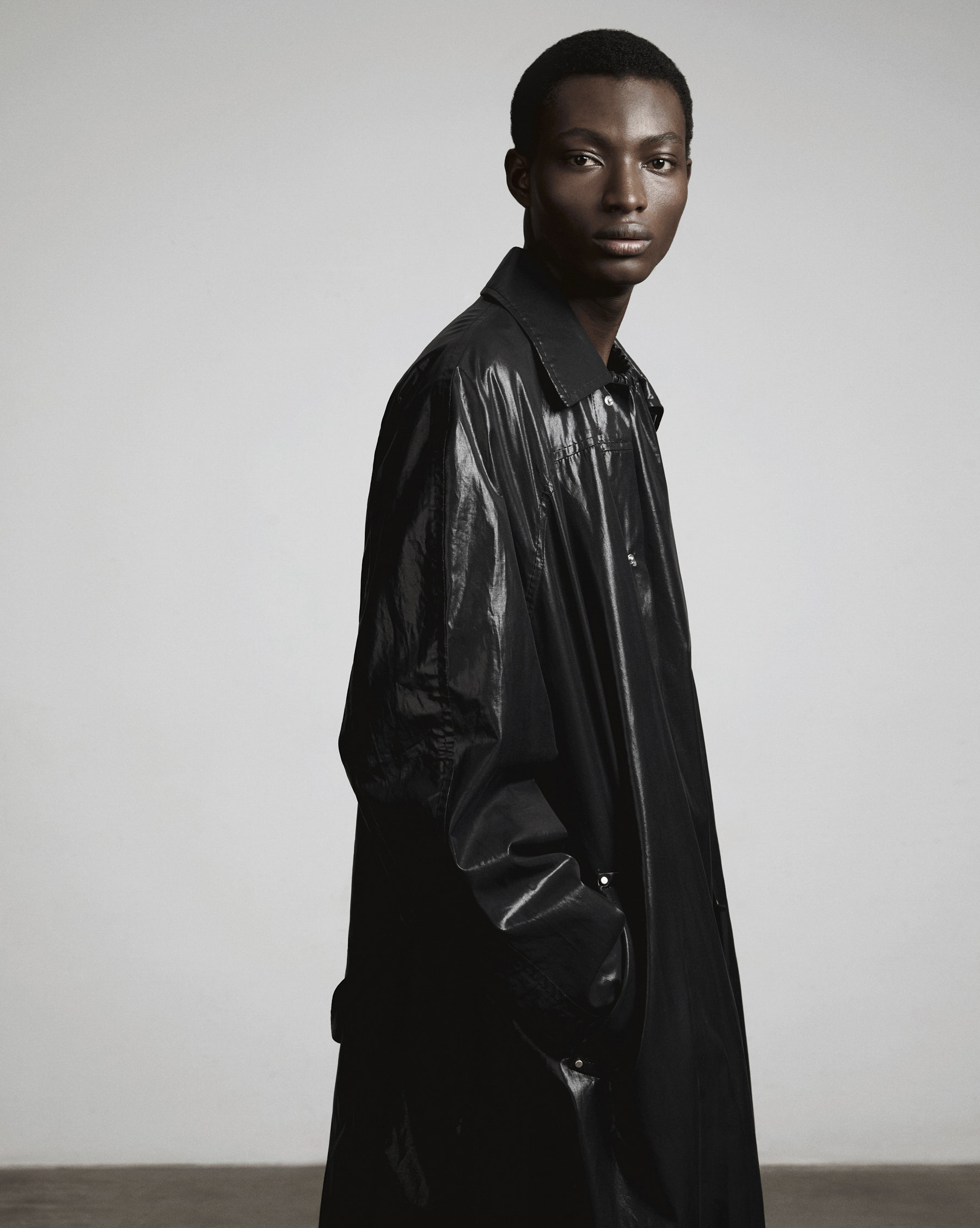 Florian Wowretzko FW24 lookbook, art direction and production by ANCC. Image 5 of 11.